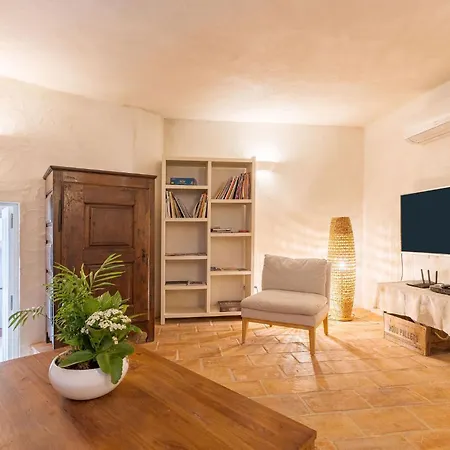 Les Calades * Lédenon